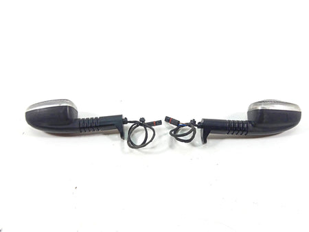 2009 BMW R1200GS K255 Adv Front Blinker Turn Signal Set 63137667771 {{ shop.shopifyCountryName }} - Mototech271