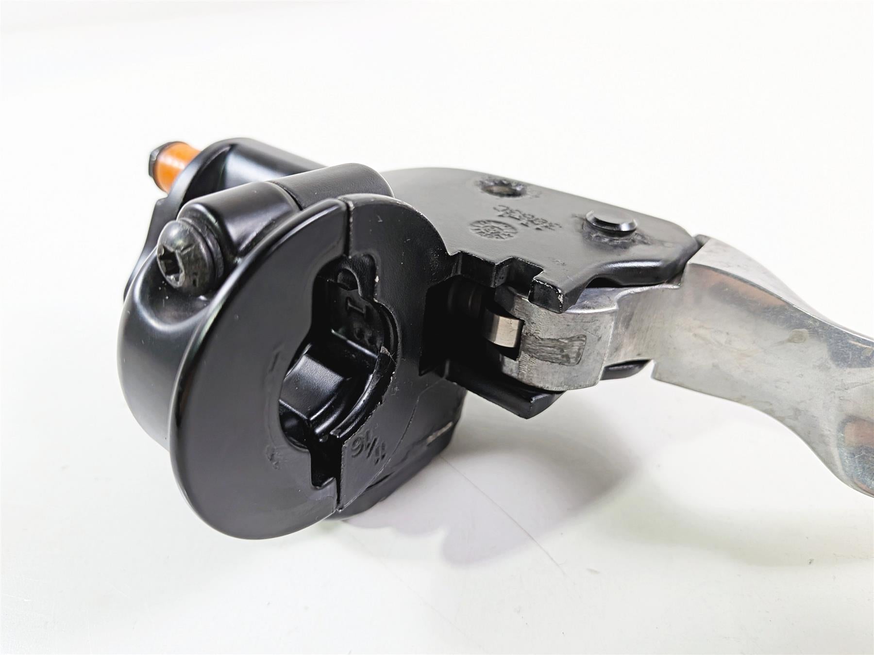 2014 Harley Touring FLHTK Electra Glide Clutch Master Cylinder 11/16 36700056C-Mototech271