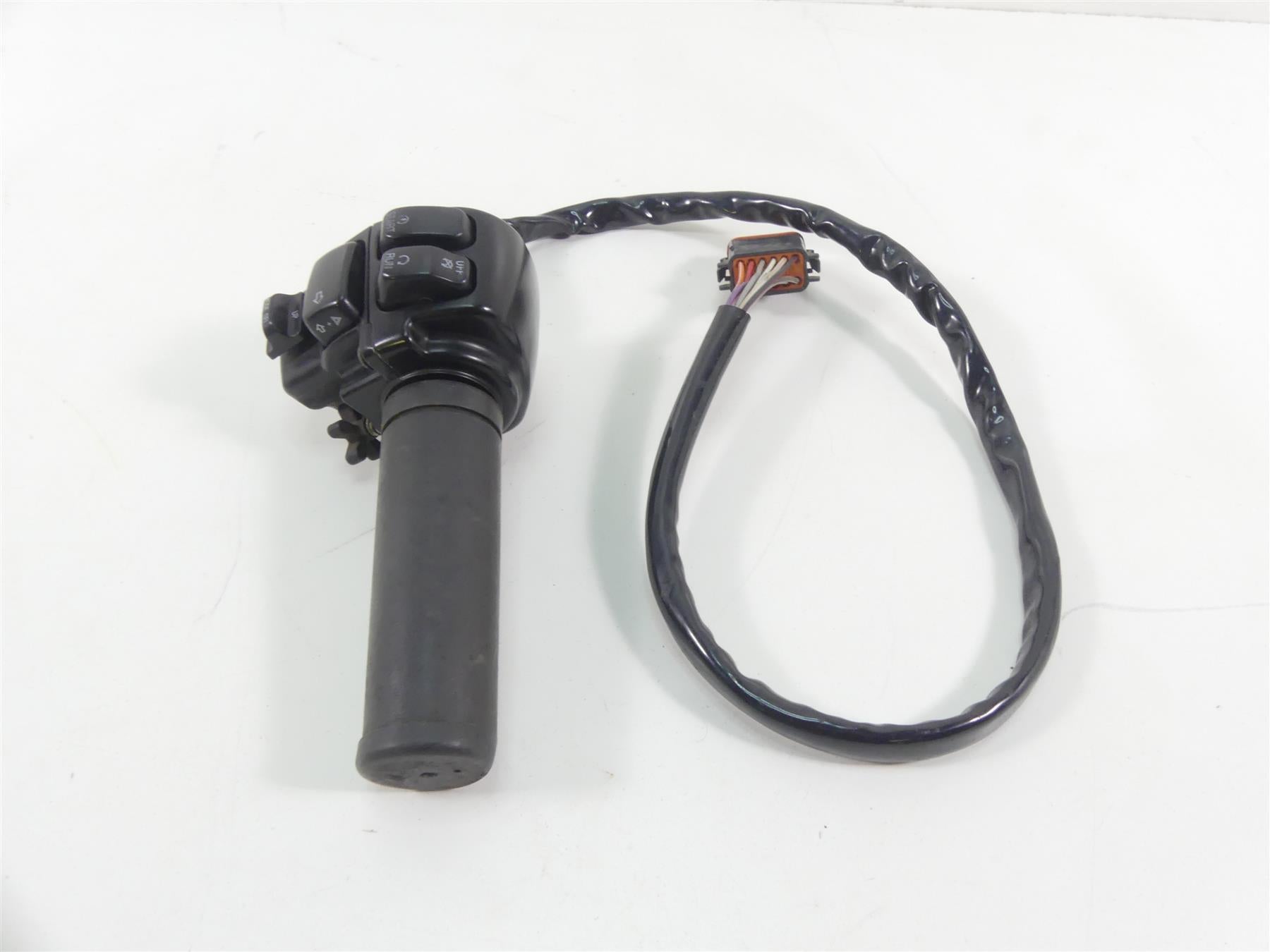 2003 Harley Touring FLHTCI Electra Glide Right Mode Control Switch 71589-96B {{ shop.shopifyCountryName }} - Mototech271