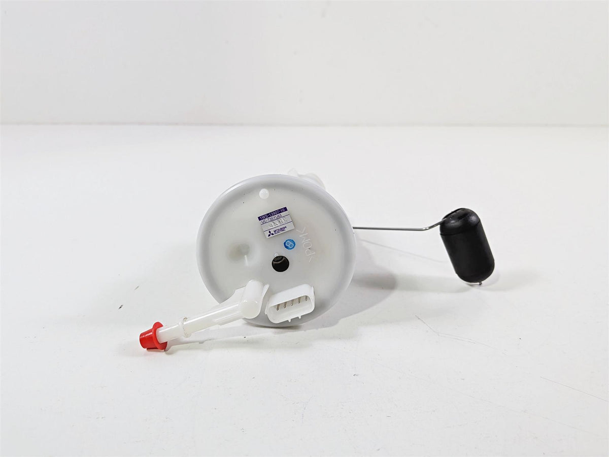 2025 Yamaha YZF R7 Fuel Gas Petrol Pump 2K Only - Tested 1WS-13907-10-00 {{ shop.shopifyCountryName }} - Mototech271