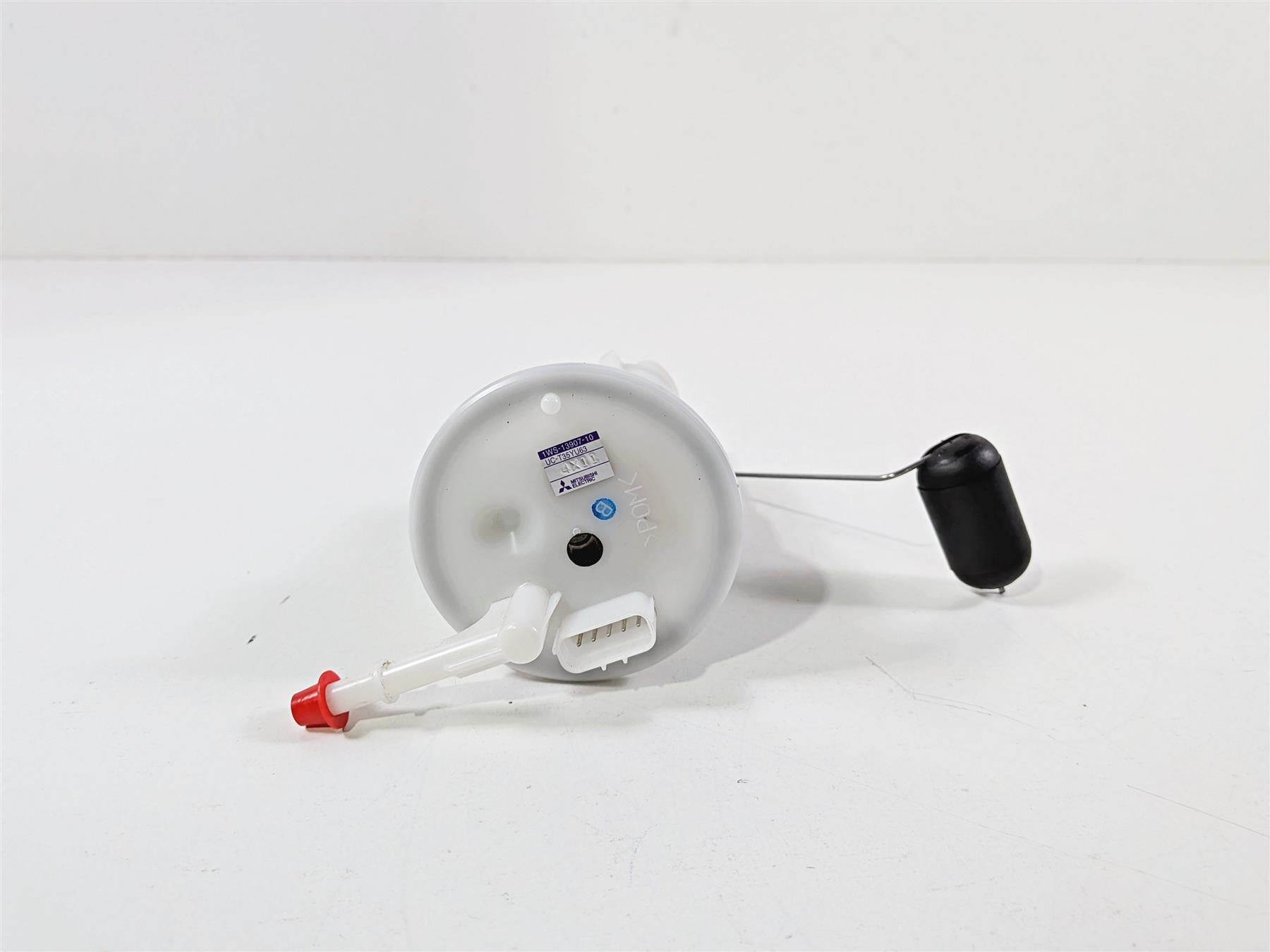 2025 Yamaha YZF R7 Fuel Gas Petrol Pump 2K Only - Tested 1WS-13907-10-00 {{ shop.shopifyCountryName }} - Mototech271