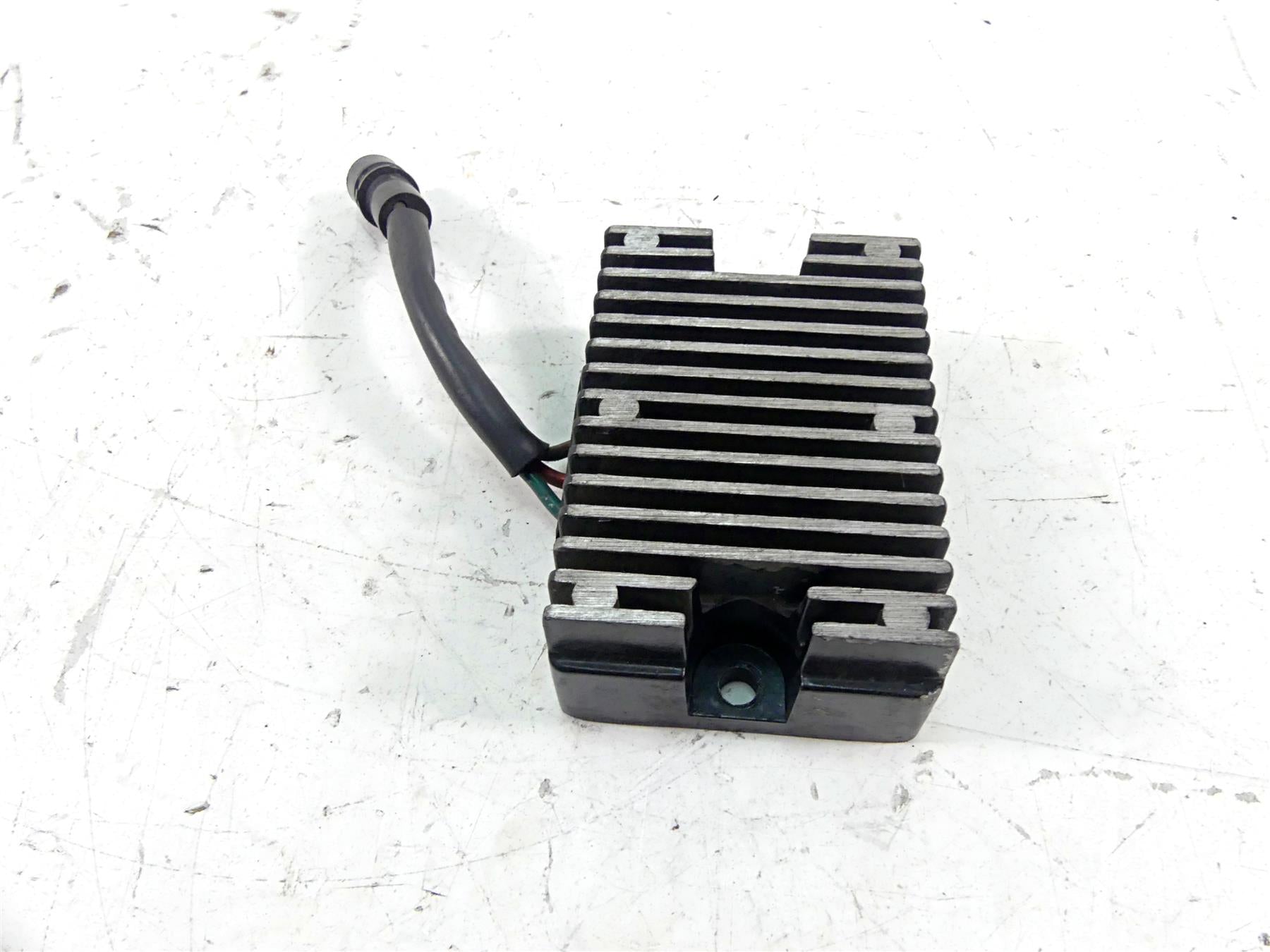 1979 Harley Sportster XLS1000 Roadster Rectifier Voltage Regulator 74504-78 {{ shop.shopifyCountryName }} - Mototech271