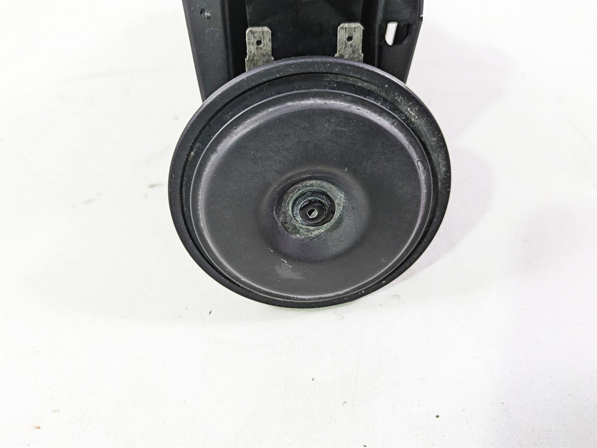 2021 Harley Softail FXST Standard Horn & Wiring Box 69202599 69000095 {{ shop.shopifyCountryName }} - Mototech271