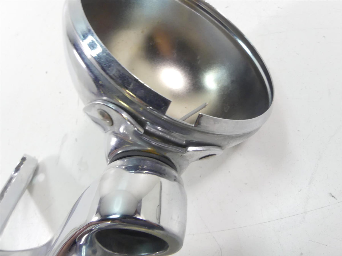 2017 Harley Touring FLHTKL Electra Glide Front Left Spotlight Bucket 67800089 {{ shop.shopifyCountryName }} - Mototech271