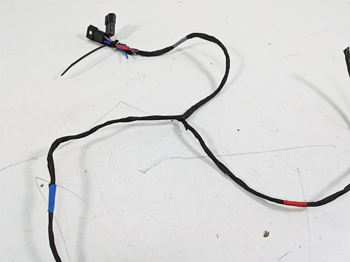 2020 Aprilia Tuono V4 Factory Front Blinker Left Turn Signal Blinker AP8127804 {{ shop.shopifyCountryName }} - Mototech271