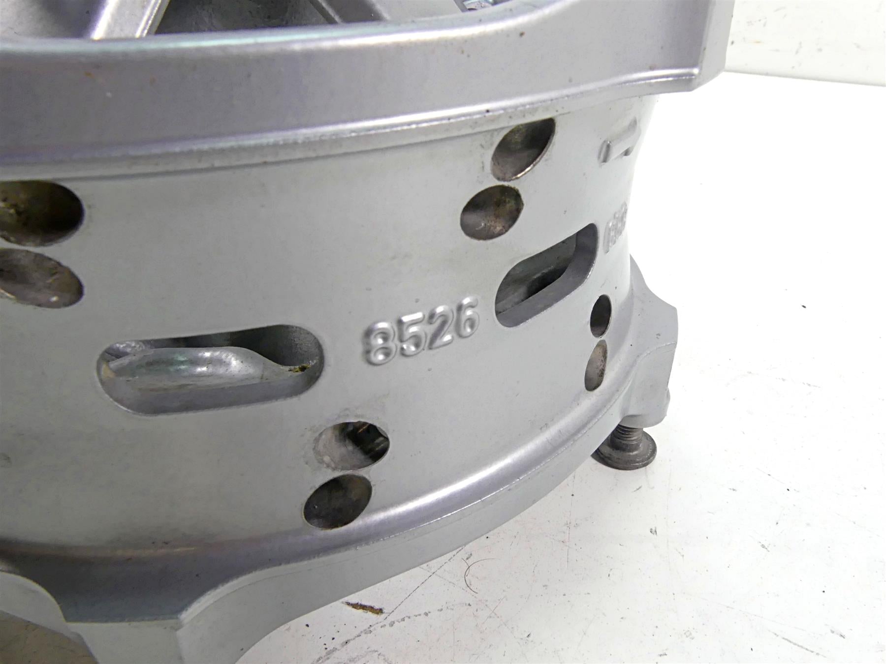 2015 BMW R1200GS GSW K50 19x3 Front Spoke Wheel Hub 36318526657 {{ shop.shopifyCountryName }} - Mototech271