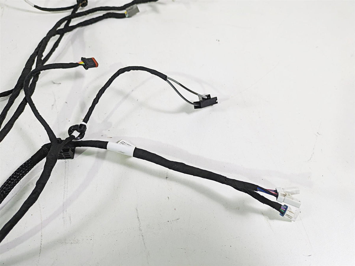 2018 Indian Chieftain Dark Horse Front Fairing Wiring Harness 2414066 {{ shop.shopifyCountryName }} - Mototech271