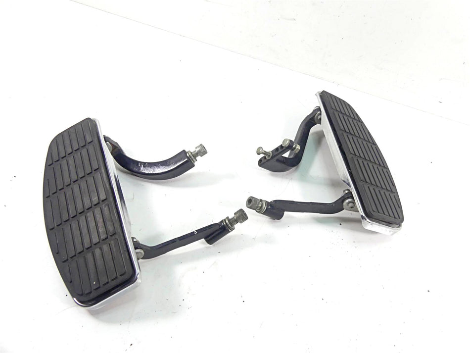 2004 Harley Touring FLHTCUI Electra Glide Front Floor Board Set 50621-79A {{ shop.shopifyCountryName }} - Mototech271