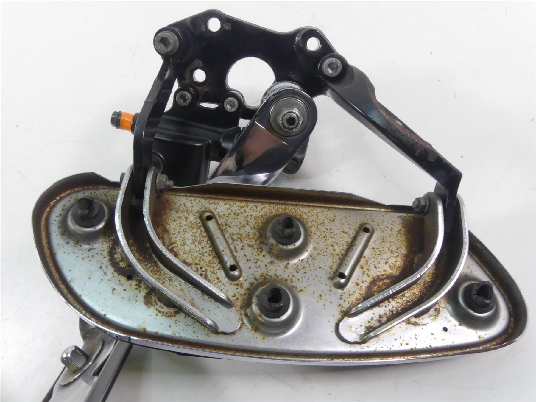 2014 Harley Touring FLHXS Street Glide Sp Right Front Rider Floor Board 50518-09 {{ shop.shopifyCountryName }} - Mototech271