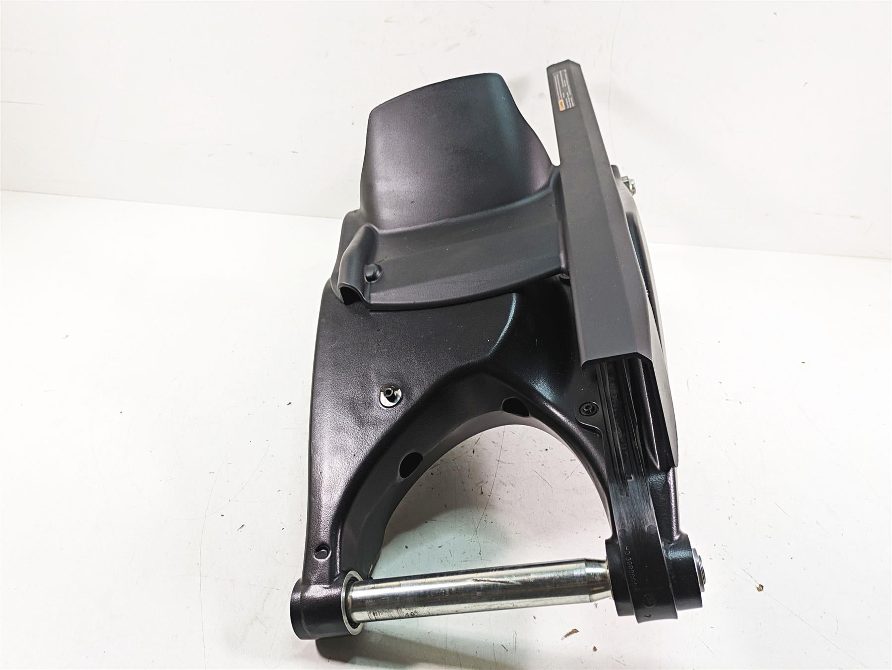 2022 Harley RA1250 S Pan America Rear Swingarm Swing Arm & Axle 47400130 {{ shop.shopifyCountryName }} - Mototech271