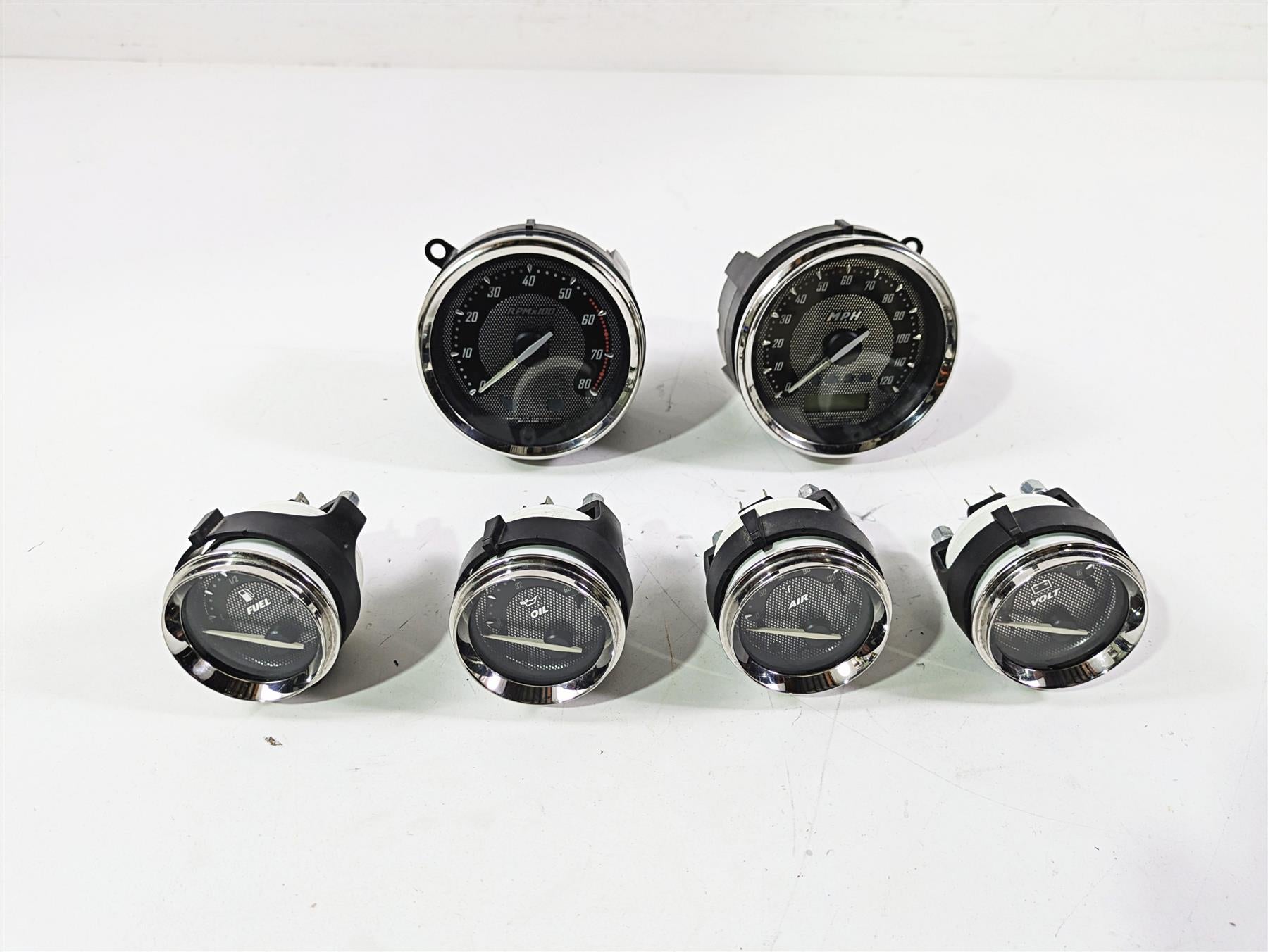 2011 Harley Touring FLHTCUSE CVO E-Glide Speedo Tacho Meter Gauges Set 70731-10 {{ shop.shopifyCountryName }} - Mototech271