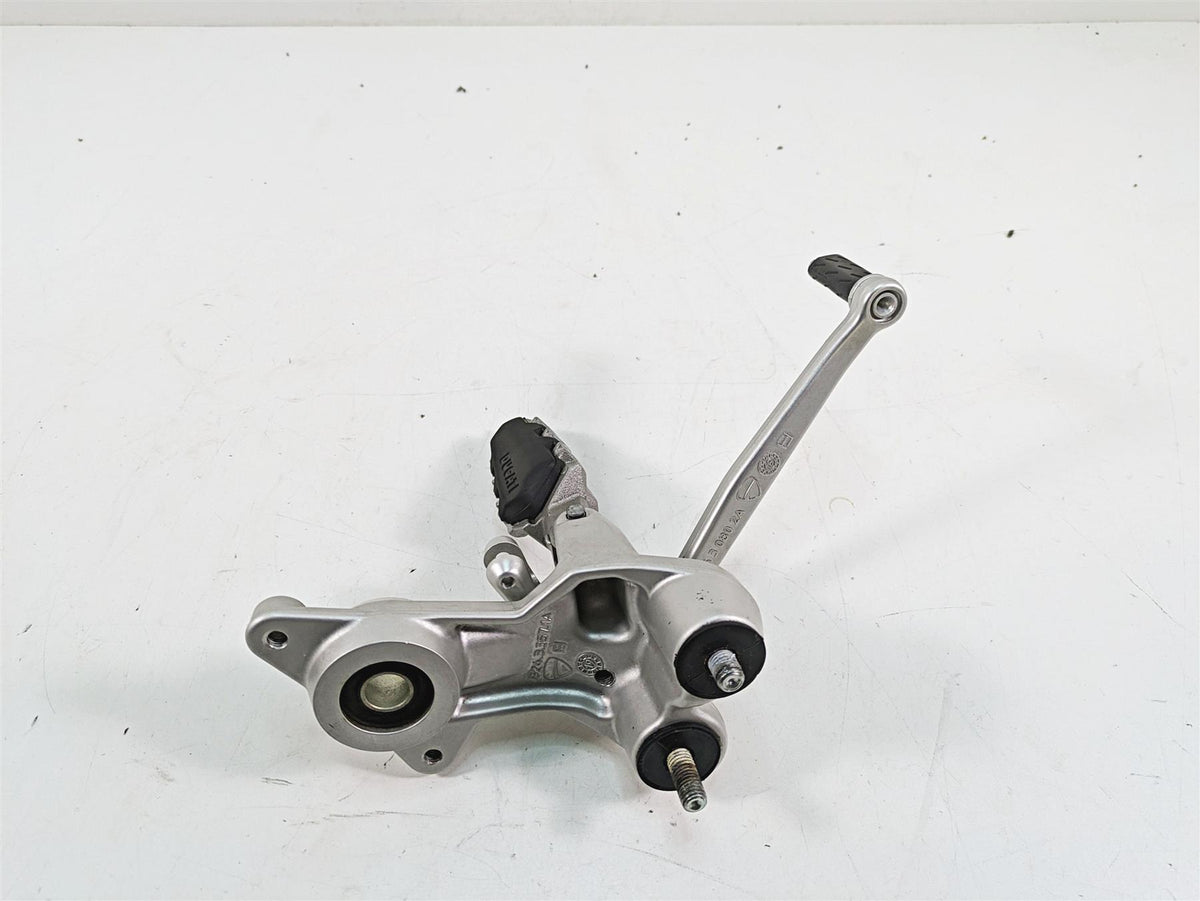 2020 Ducati Hypermotard 950 SP Left Foot Peg Mount & Shifter Set 82413571A {{ shop.shopifyCountryName }} - Mototech271