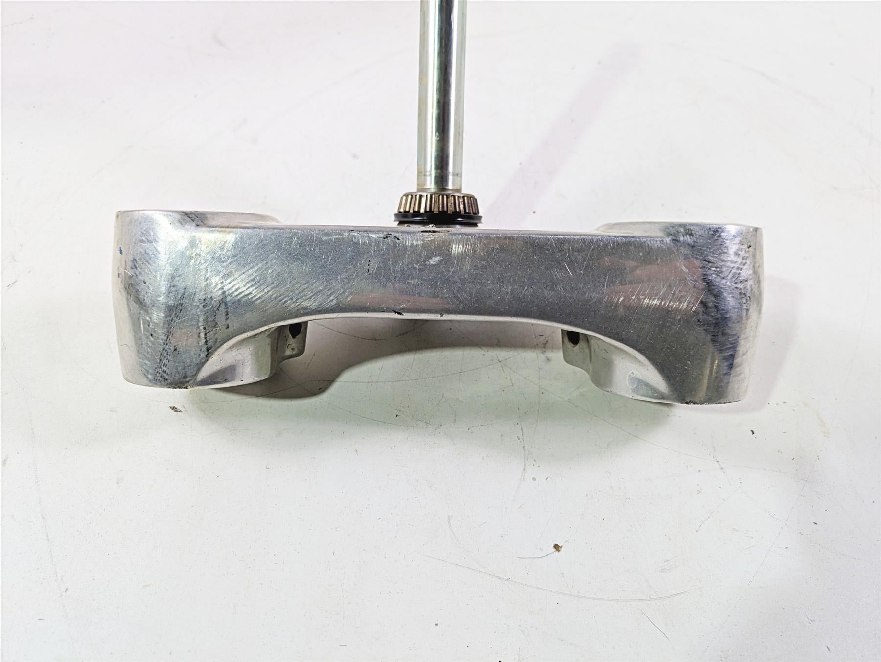 2013 Harley VRSCF Muscle Rod Lower Triple Tree Steering Clamp 46892-09B {{ shop.shopifyCountryName }} - Mototech271