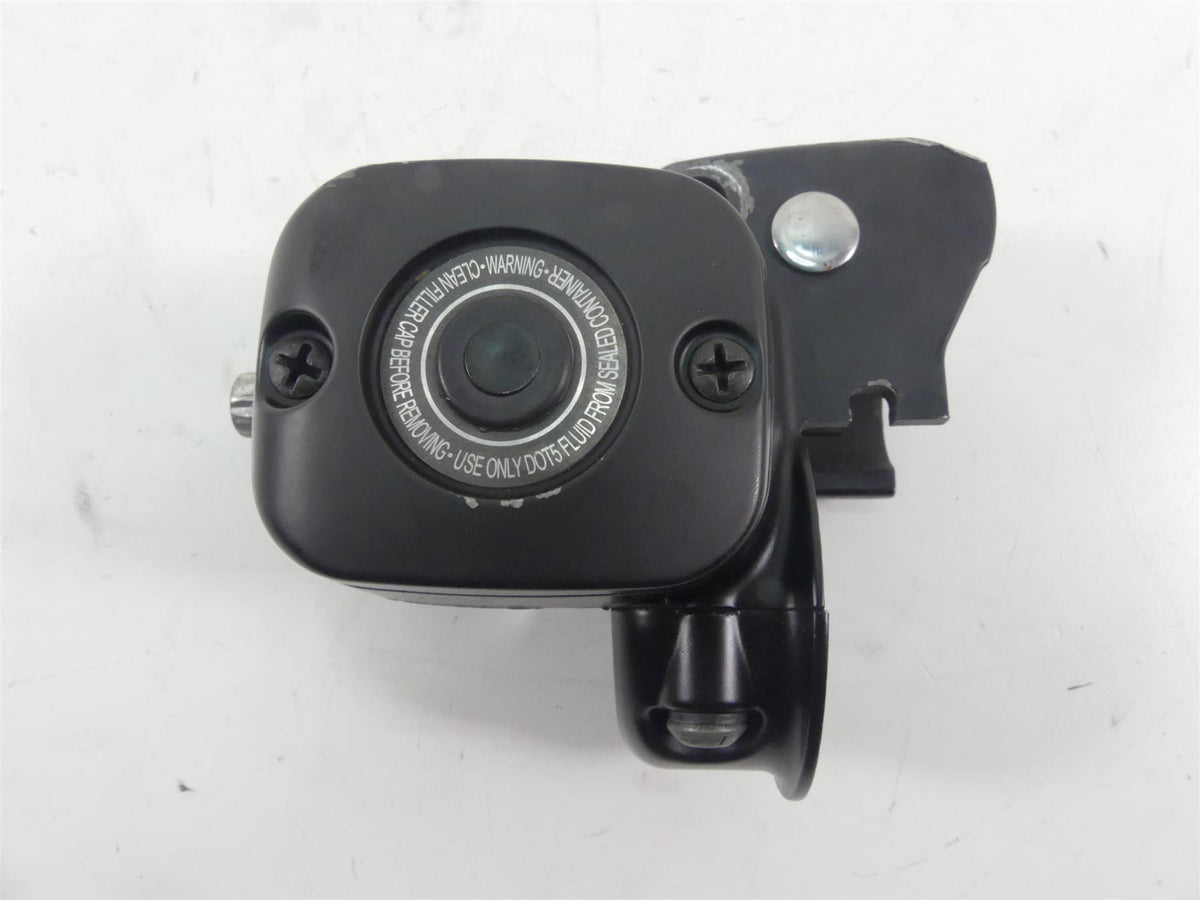 2005 Harley Dyna FXDLI Low Rider Front Brake Master Cylinder 9/16 45019-96F {{ shop.shopifyCountryName }} - Mototech271