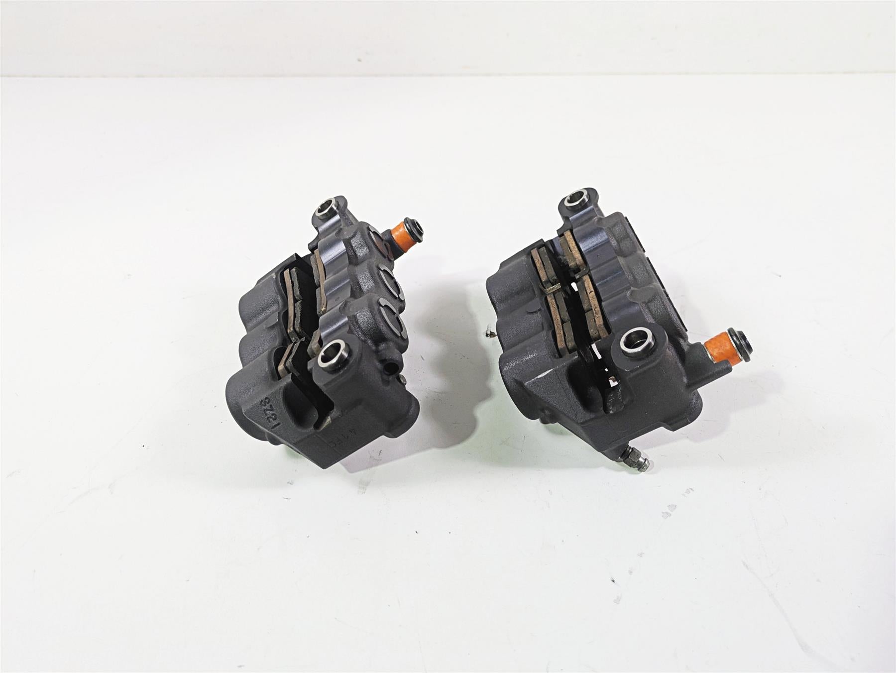 2014 Yamaha YZFR1 R1 RN22 6 Piston Front Brake Calipers 4C8-2580T-10 4C8-2580U {{ shop.shopifyCountryName }} - Mototech271