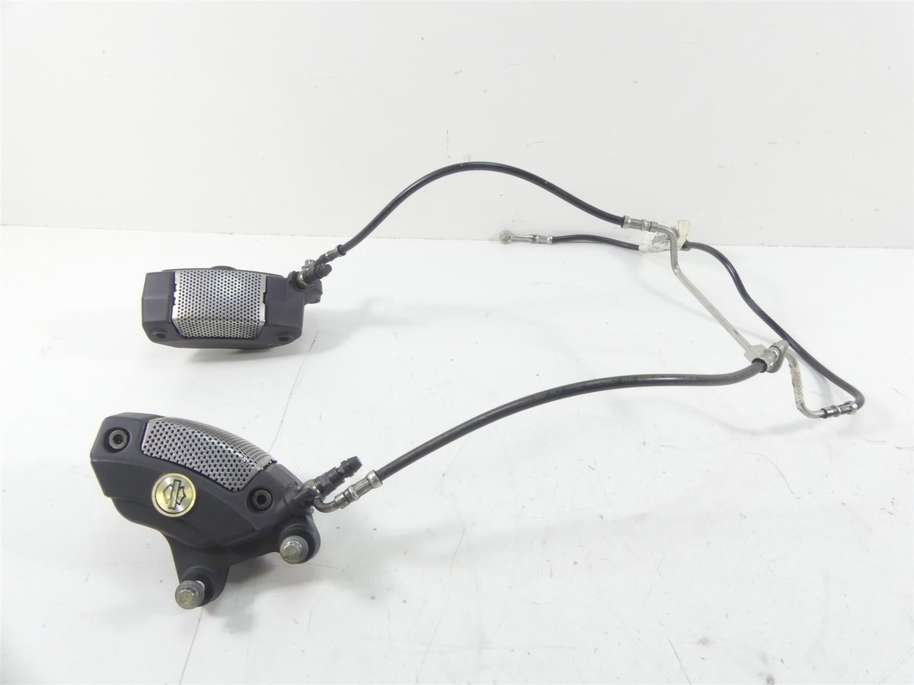 2014 Harley Touring FLHX Street Glide Front Brake Caliper Set 43027-08 44023-08 {{ shop.shopifyCountryName }} - Mototech271