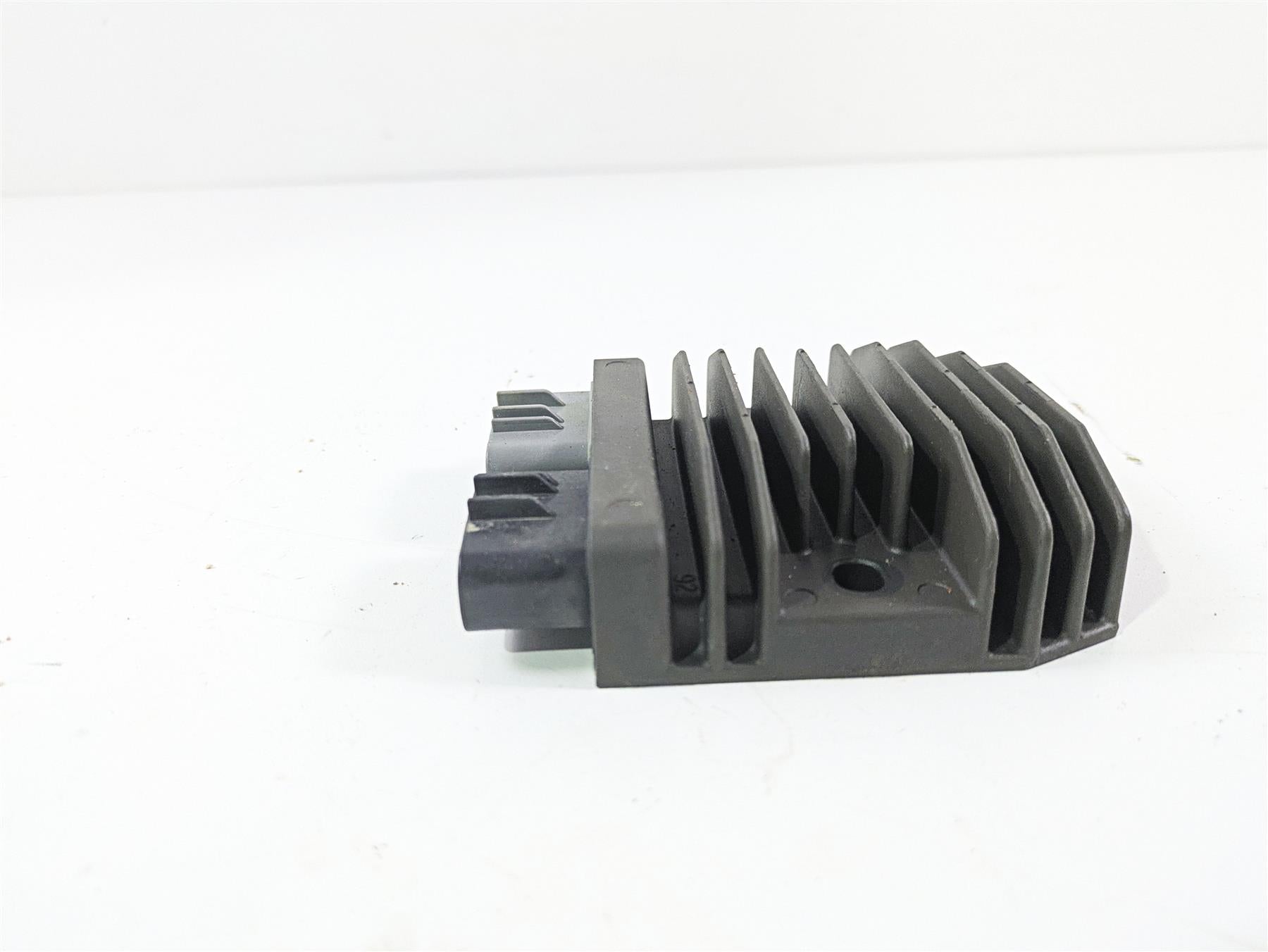 2023 Kawasaki ZX1400 ZX14R Ninja Rectifier Voltage Regulator 21066-0771 FH027BA {{ shop.shopifyCountryName }} - Mototech271