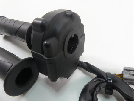 2017 Ducati 939 S Supersport E-Throttle Grip Handle Set 66020093B {{ shop.shopifyCountryName }} - Mototech271