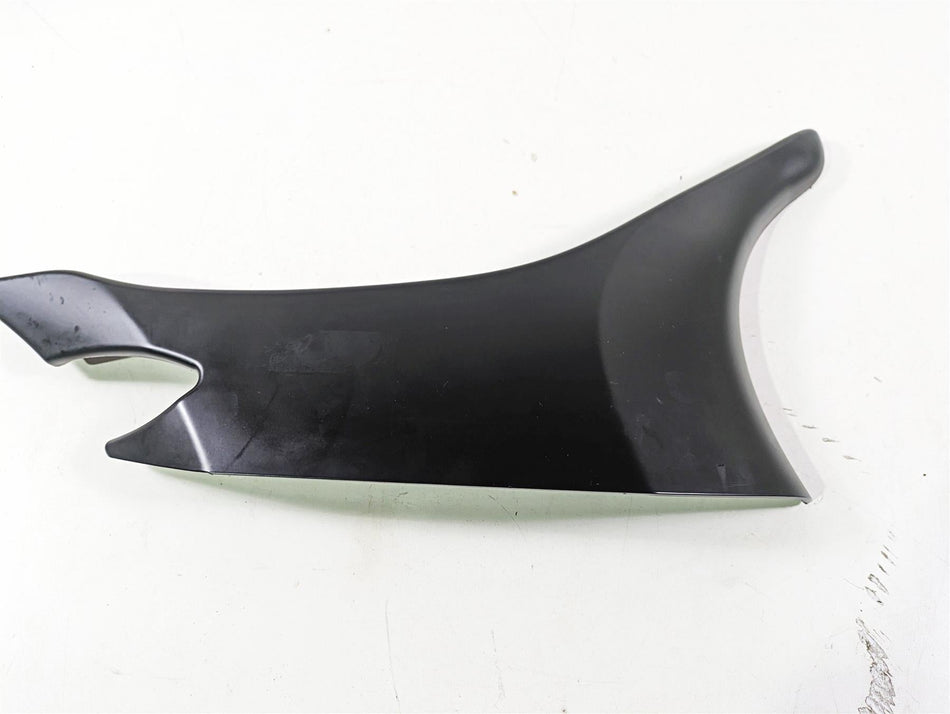 2018 Indian Chieftain Dark Horse Right Upper Side Cover Fairing 5450243 {{ shop.shopifyCountryName }} - Mototech271