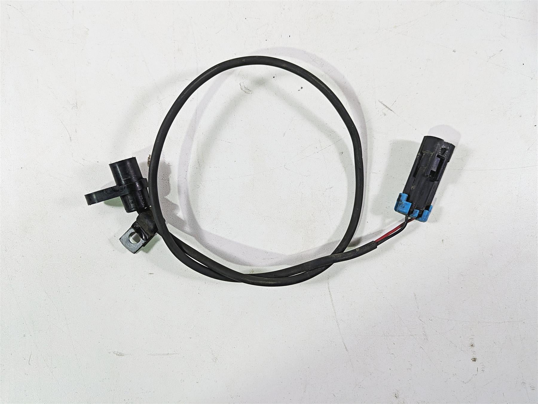 2018 Indian Chieftain Dark Horse Rear Brake Abs Wheel Speed Sensor 4014216 {{ shop.shopifyCountryName }} - Mototech271