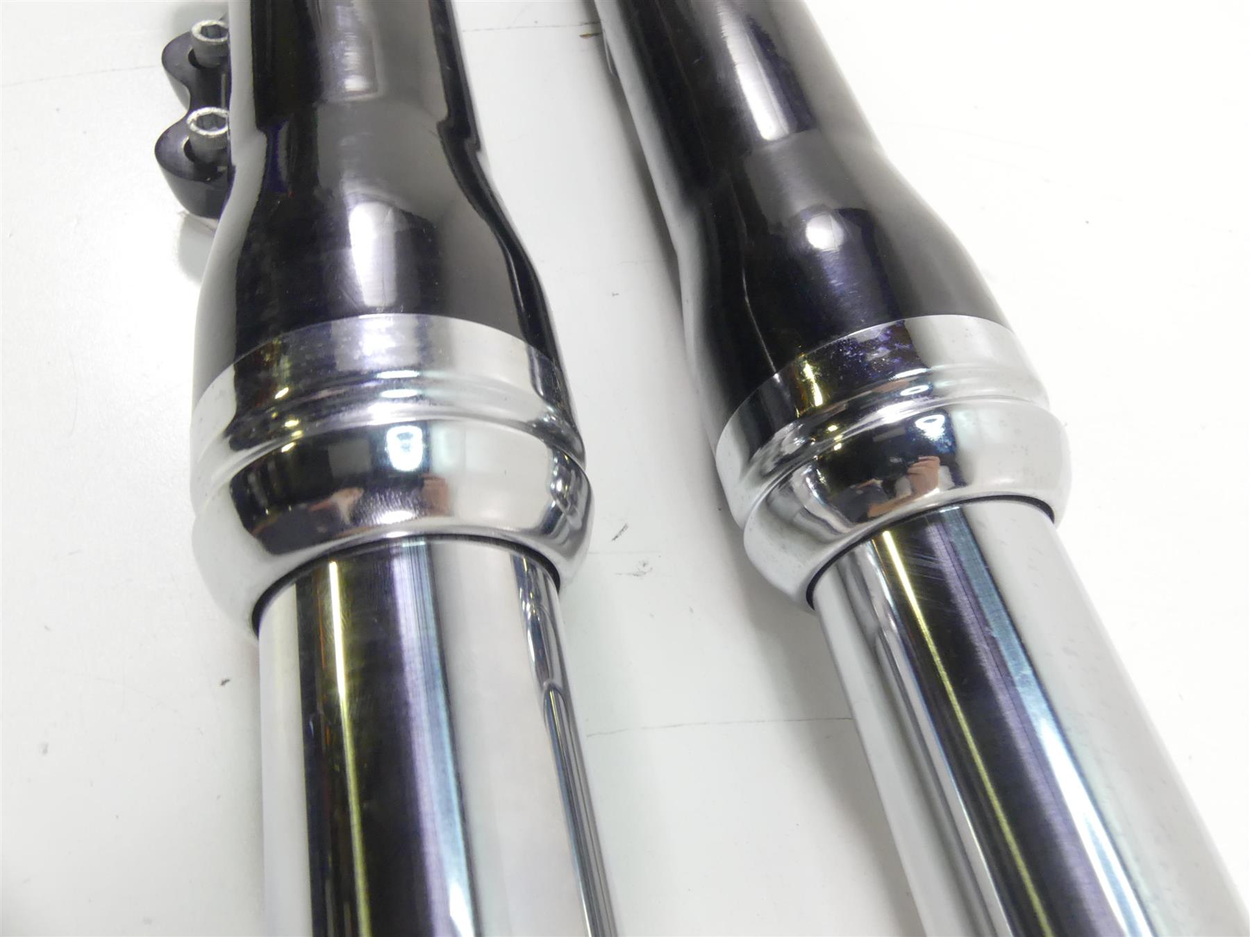 2014 Harley Dyna FXDF Fat Bob 49mm Showa Front Fork Leg Set 48622-08A 48623-08A {{ shop.shopifyCountryName }} - Mototech271