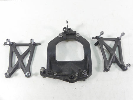 2013 Yamaha VMX17 V-Max 1700 Engine Motor Stay Bracket Mount Set 2S3-21315-00-00 {{ shop.shopifyCountryName }} - Mototech271