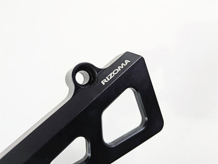 2008 Ducati Hypermotard 1100 S Rizoma Sprocket Cover Guard IDD709 ZDM084B-Mototech271