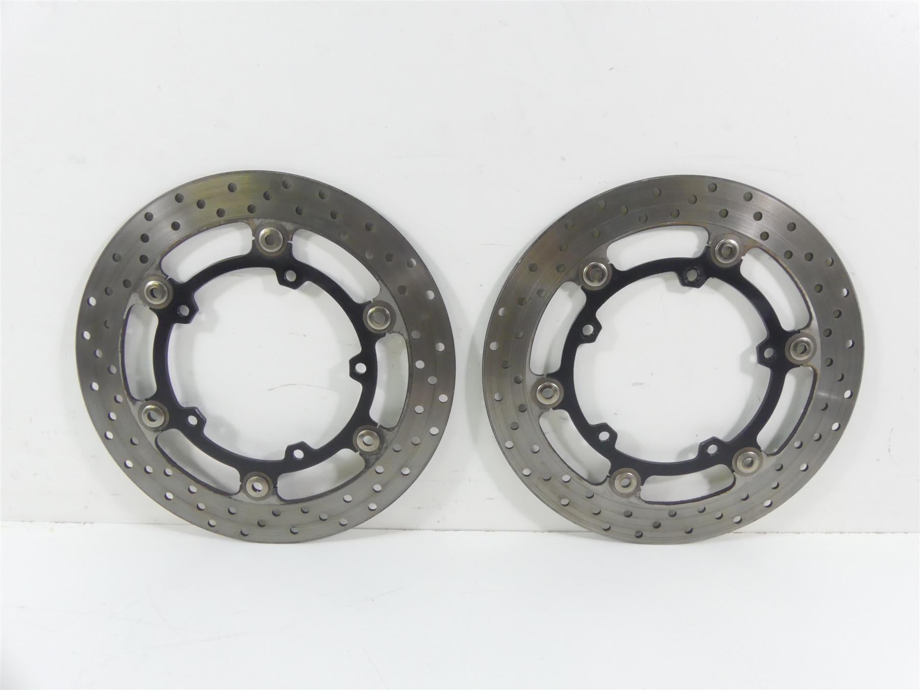 2015 Yamaha MT09 FZ09 Front Brake Disc Rotor Set 1RC-2581T-00-00 {{ shop.shopifyCountryName }} - Mototech271