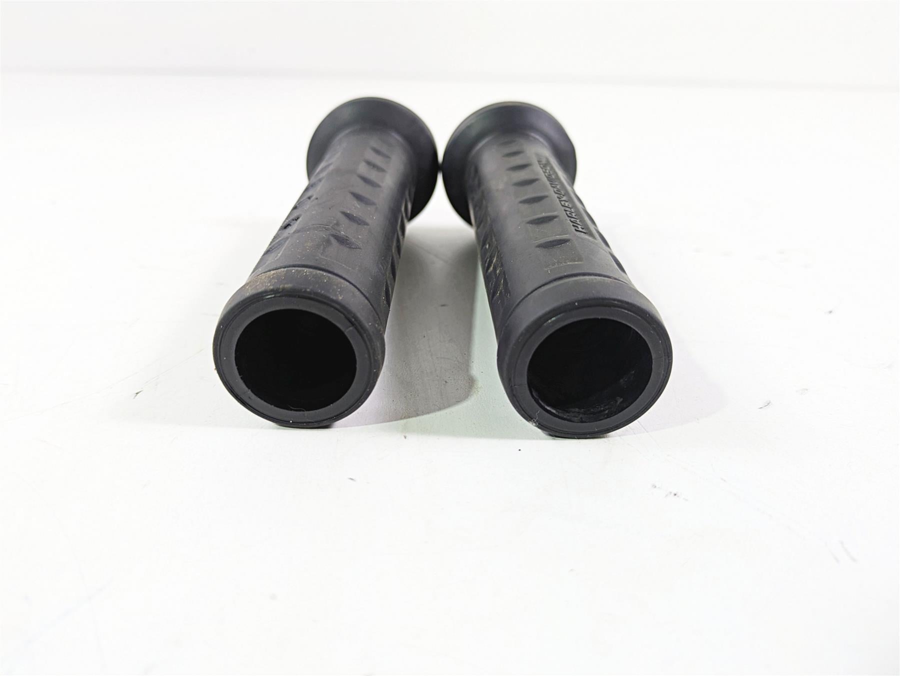 2024 Harley Sportster RH975 S Left Right Hand Grip Set 56100386 {{ shop.shopifyCountryName }} - Mototech271