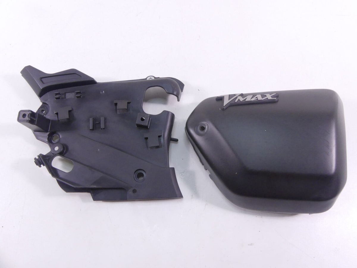 2019 Yamaha VMX17 V-Max 1700 Right Side Cover Fairing + Mount 2S3-21741-20-00 {{ shop.shopifyCountryName }} - Mototech271