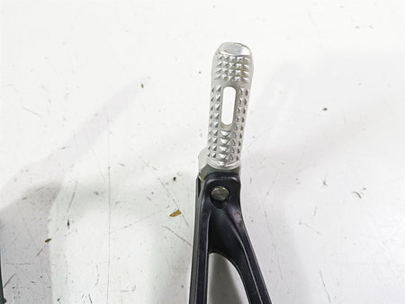 2017 BMW S1000R K47 Rear Footpeg Foot Peg Rest Set 46718542025 46718542400 {{ shop.shopifyCountryName }} - Mototech271