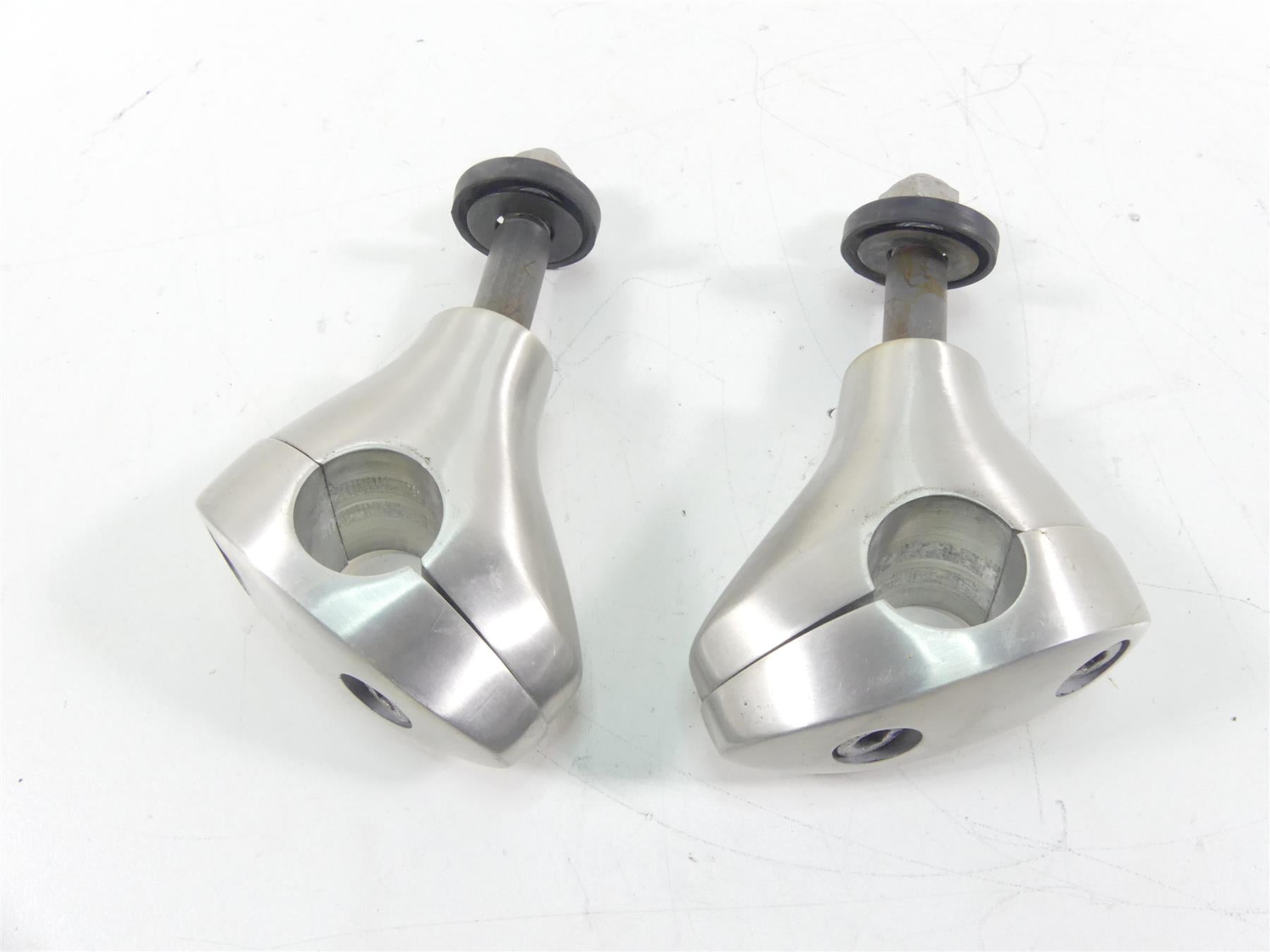 2009 Yamaha XV1700 Road Star Warrior Handlebar Holder Riser Set 5PX-23442-00-00 {{ shop.shopifyCountryName }} - Mototech271