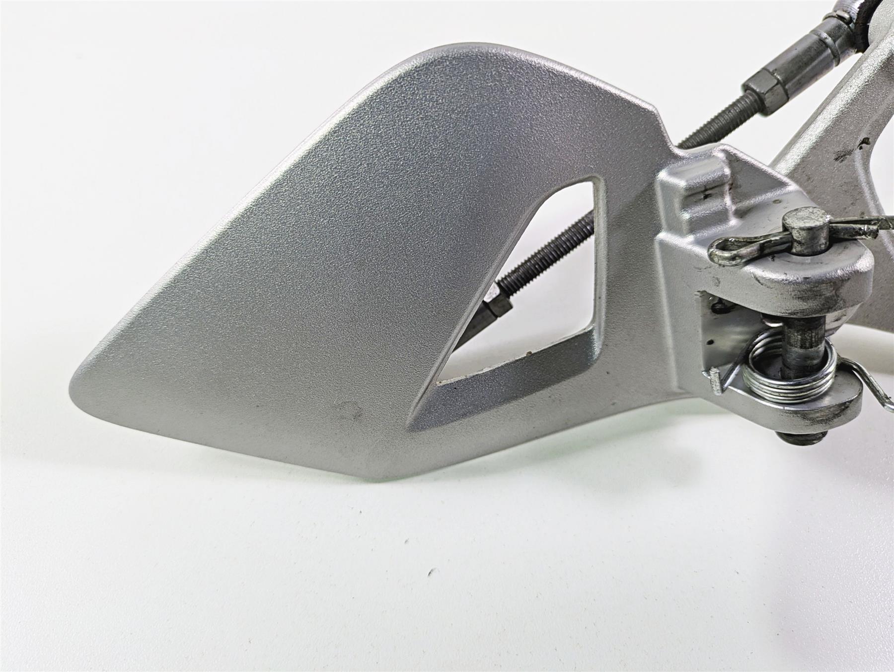 2019 BMW R1250RT K52 Shifter + Footpeg Mount 46718560382 35218534746 {{ shop.shopifyCountryName }} - Mototech271