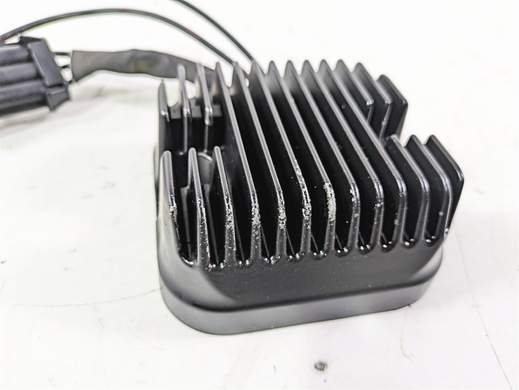 2012 Victory Cross Country Rectifier Voltage Regulator 4012717 {{ shop.shopifyCountryName }} - Mototech271