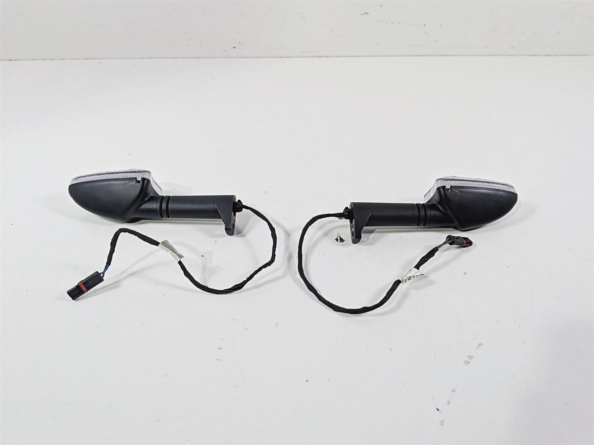 2016 BMW R1200 GS K50 Front Blinker Turn Signal Set 63138534353 {{ shop.shopifyCountryName }} - Mototech271
