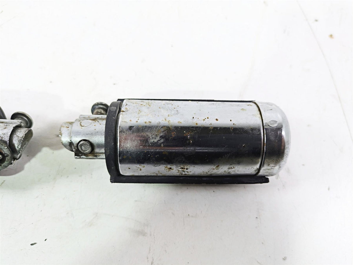 2002 Honda V-Twin VTX1800 C Rear Passenger Footpeg Set 50680-MCH-000 {{ shop.shopifyCountryName }} - Mototech271