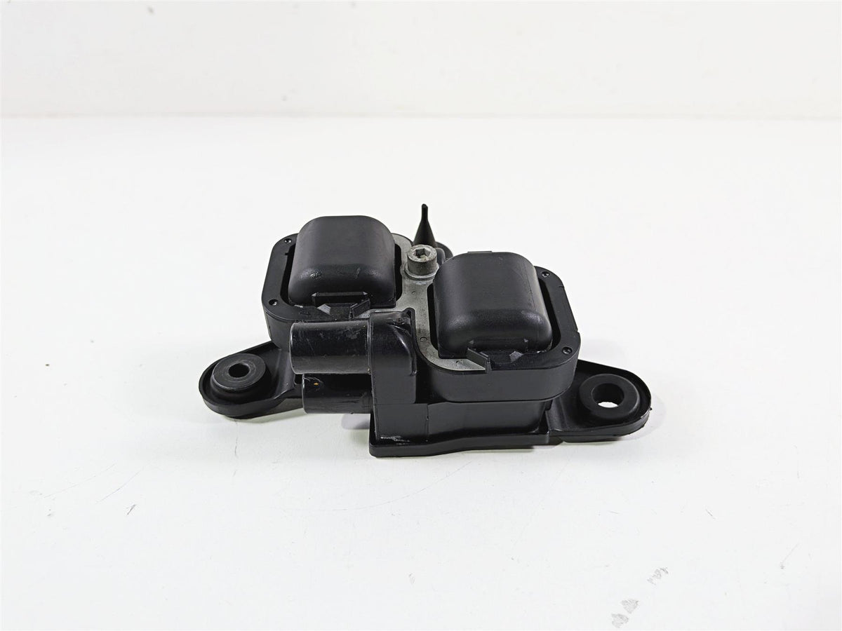 2008 Aprilia RSVR 1000 Factory Ignition Coils Set AP0266070 {{ shop.shopifyCountryName }} - Mototech271