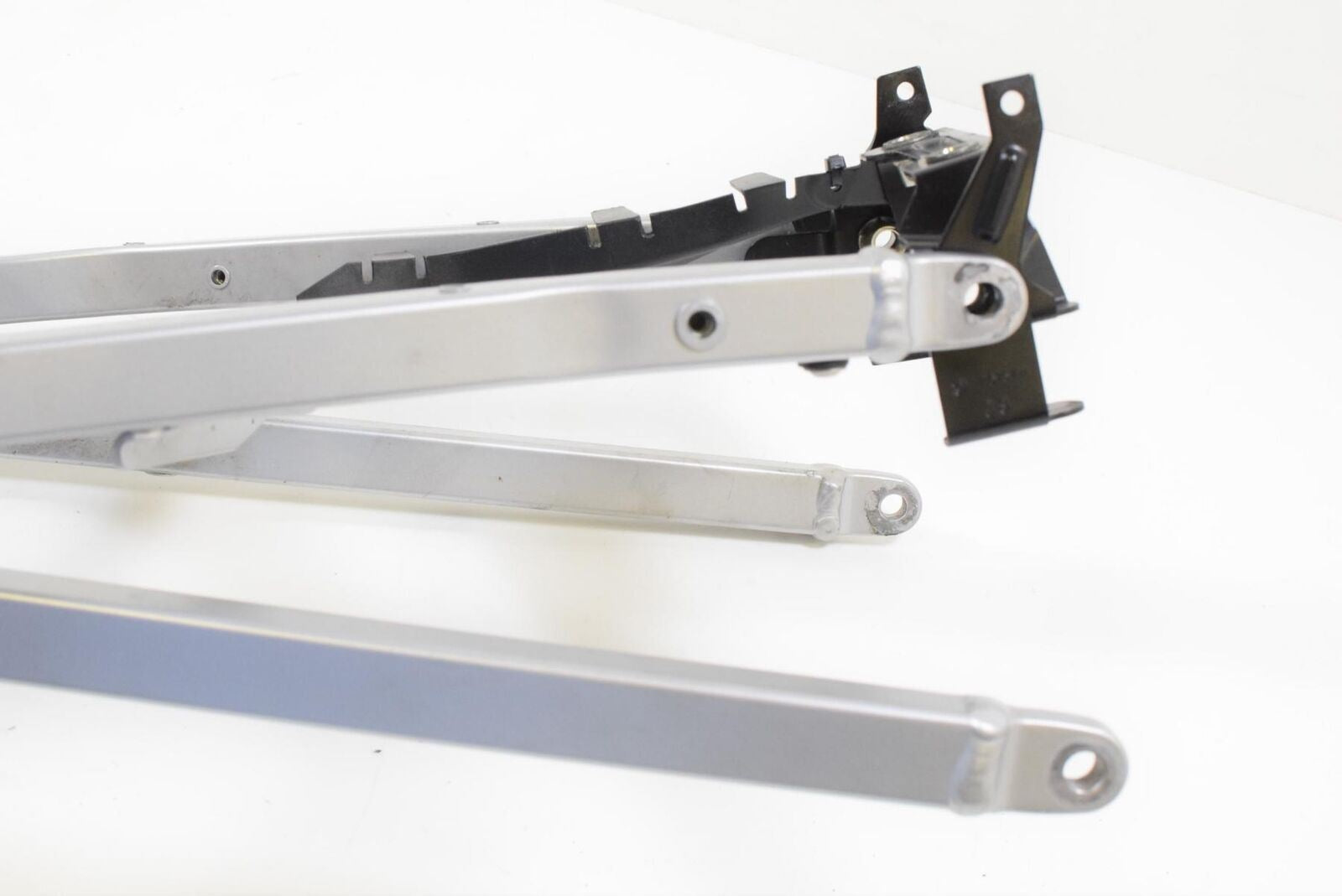 08 BMW K1200S K1200 S K40 Rear Subframe Sub Frame Chassis 46517655446 {{ shop.shopifyCountryName }} - Mototech271
