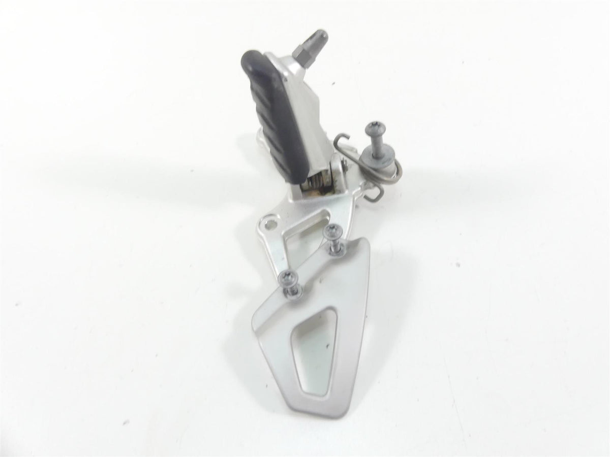 2016 BMW R nineT R9T K21 Right Front Rider Driver Footpeg Foot Peg 46717671078 {{ shop.shopifyCountryName }} - Mototech271