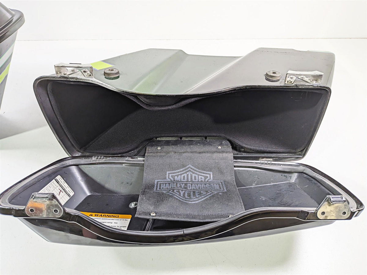 2006 Harley Touring FLHTCU SE CVO Electra Glide Saddlebag Set Majestic 90654-06-Mototech271