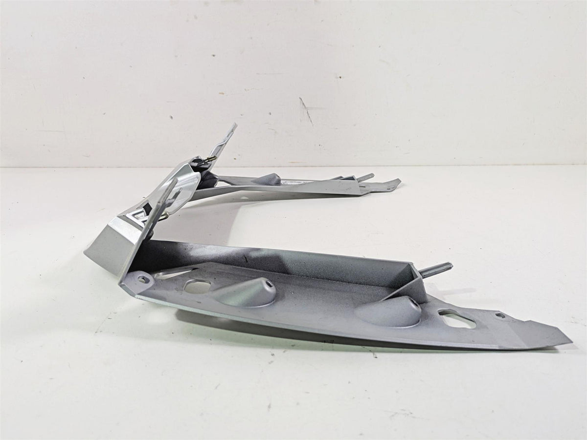2014 BMW K1600 GTL K48 Front Blinker Mount Fairing 46637710445 {{ shop.shopifyCountryName }} - Mototech271