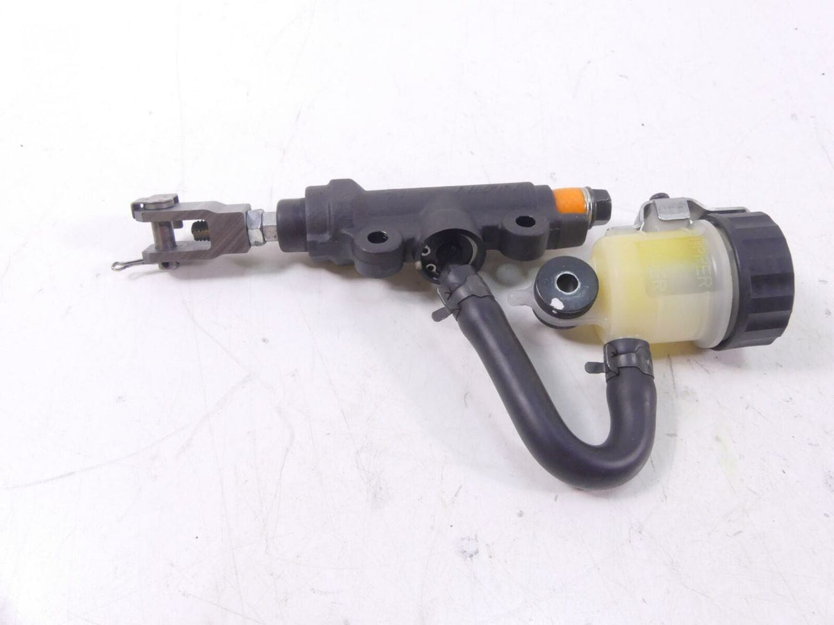 2014 Honda CBR1000 SP Fireblade Rear Nissin Brake Master Cylinder 43510-MFL-305 {{ shop.shopifyCountryName }} - Mototech271