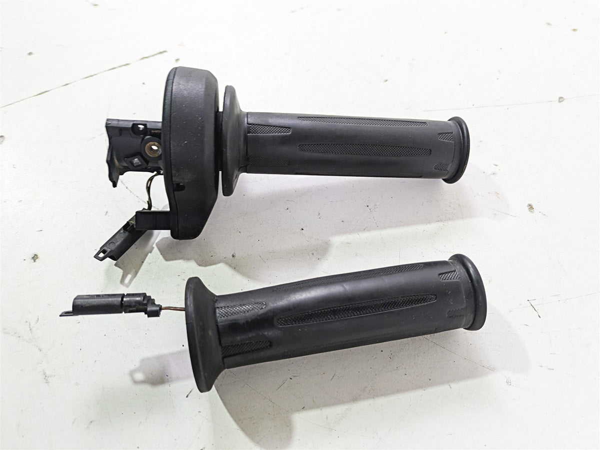 2015 BMW R1200GS Adv K51 Left Right Heated Hand Grip Set Cruise 61318552120 {{ shop.shopifyCountryName }} - Mototech271