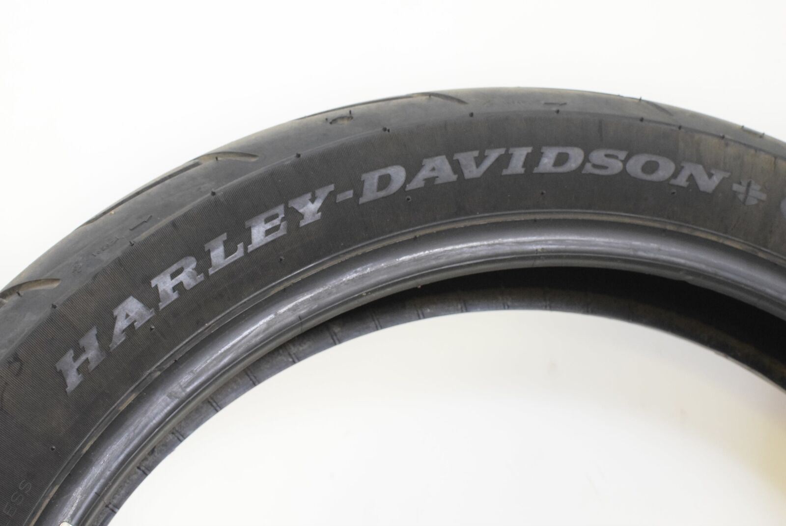 USED Front Harley Tire MICHELIN Scorcher 31" 110/90-19 DOT2717 16136 {{ shop.shopifyCountryName }} - Mototech271