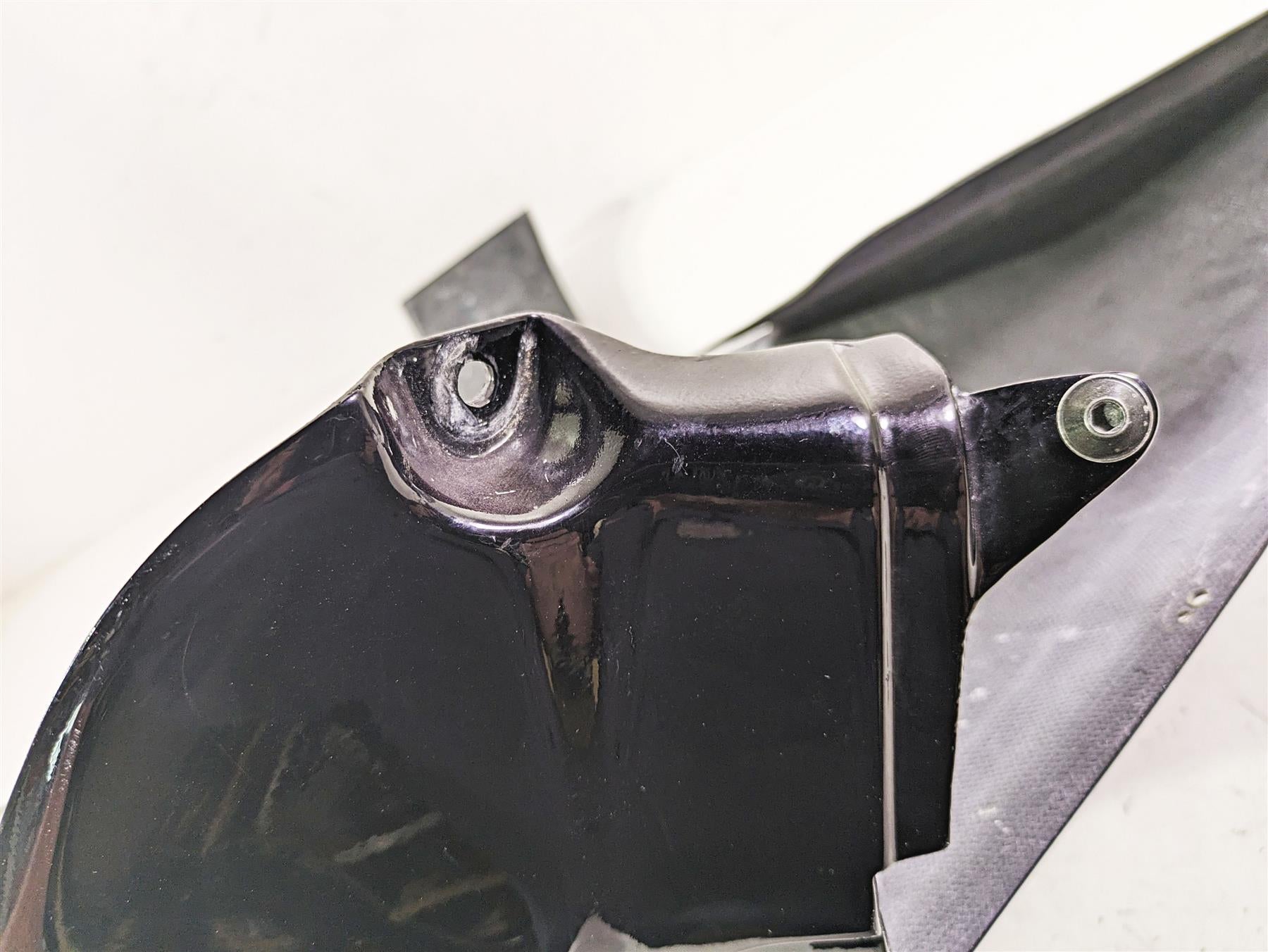2018 Suzuki GSX1300 R Hayabusa IOne Moto Right Main Fairing Cover -Read BUSTRS08 {{ shop.shopifyCountryName }} - Mototech271
