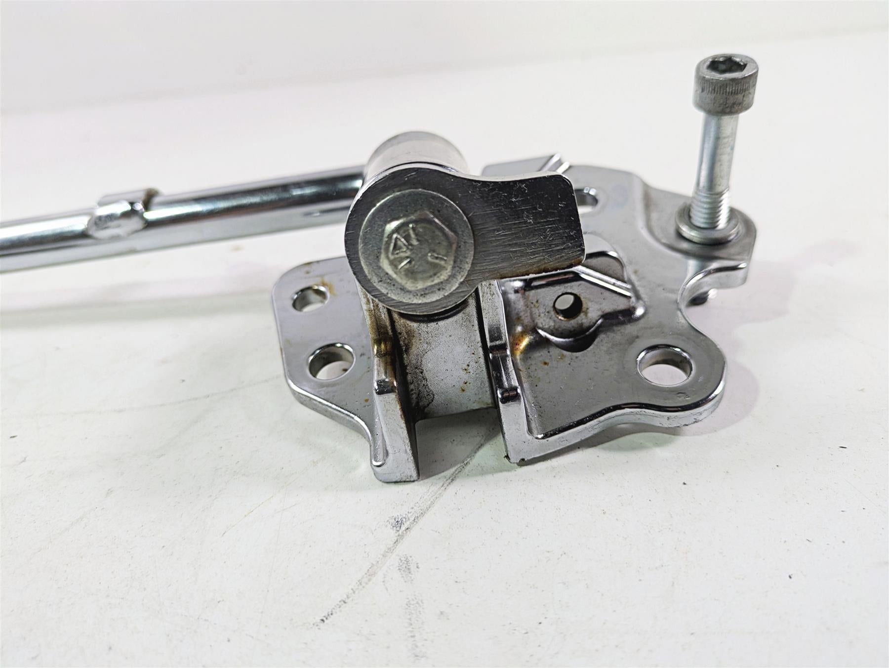 2021 Harley Touring FLTRX Road Glide Side Kick Jiffy Stand Kickstand 50075-07A {{ shop.shopifyCountryName }} - Mototech271