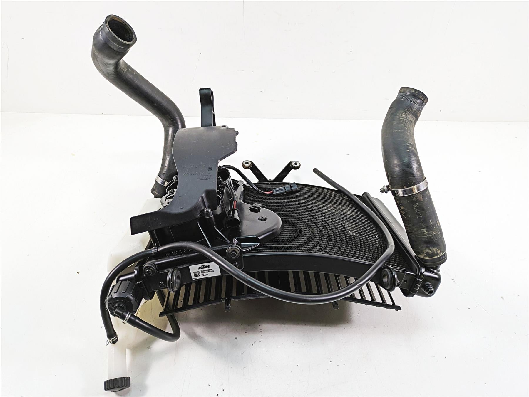 2020 KTM 1290 Super Adventure R Radiator Fan Reservoir Hose Set 60335010200 {{ shop.shopifyCountryName }} - Mototech271