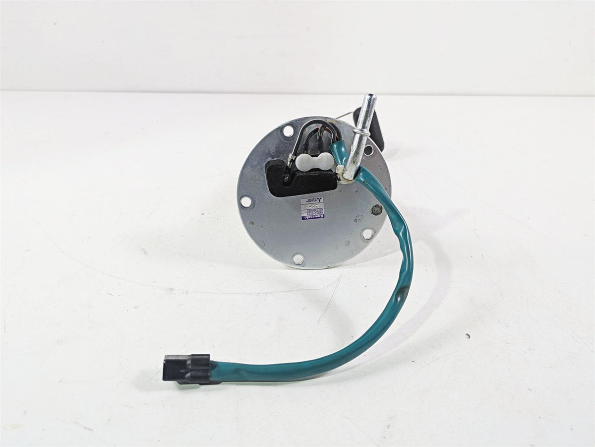 2024 Kawasaki ZX6R ZX636 Ninja Fuel Gas Petrol Pump - Tested 49040-0779 {{ shop.shopifyCountryName }} - Mototech271