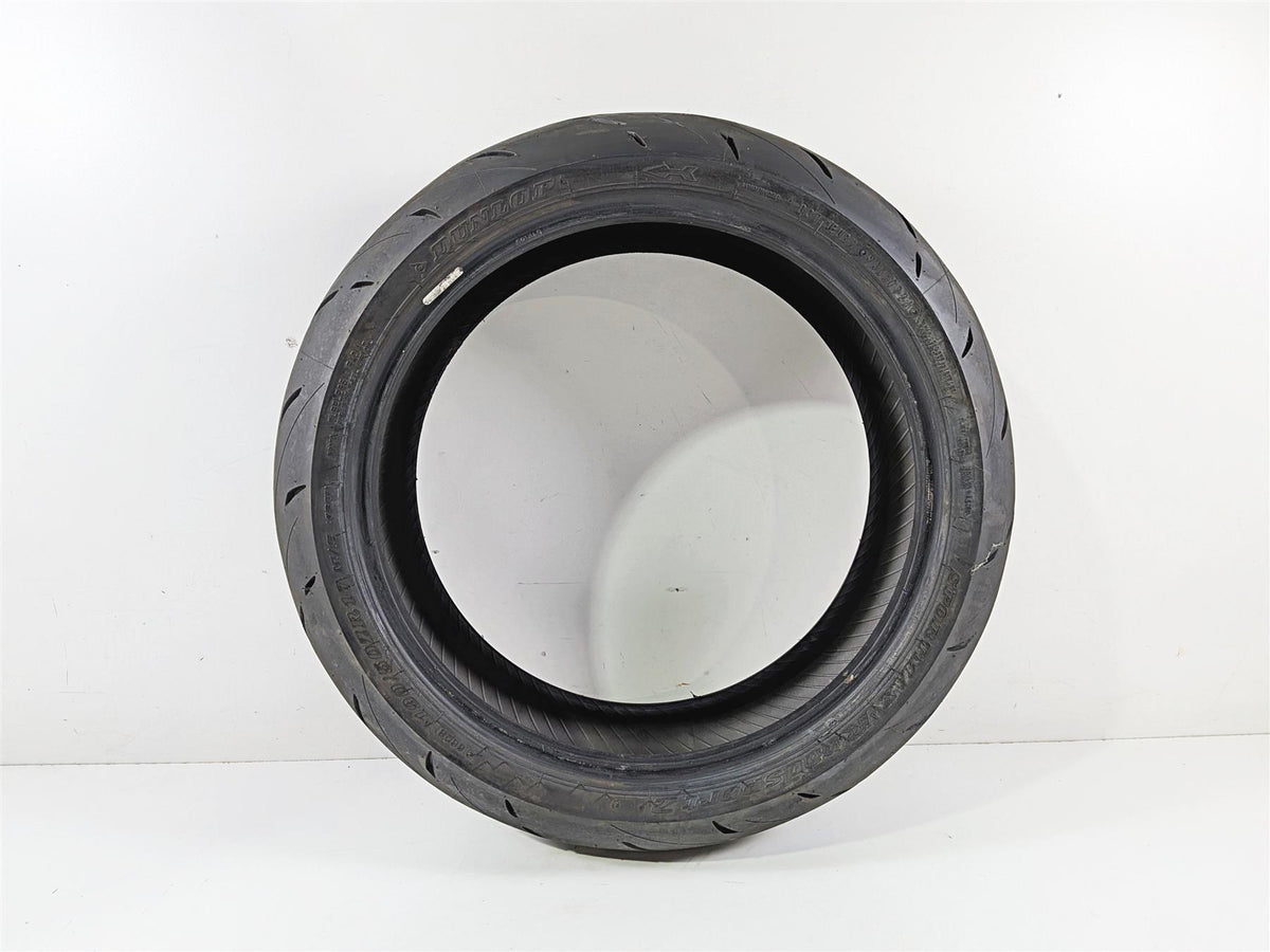 Used Motorcycle Rear Tire Dunlop Sportmax Roadsport 2 190/50R17 45238822 {{ shop.shopifyCountryName }} - Mototech271