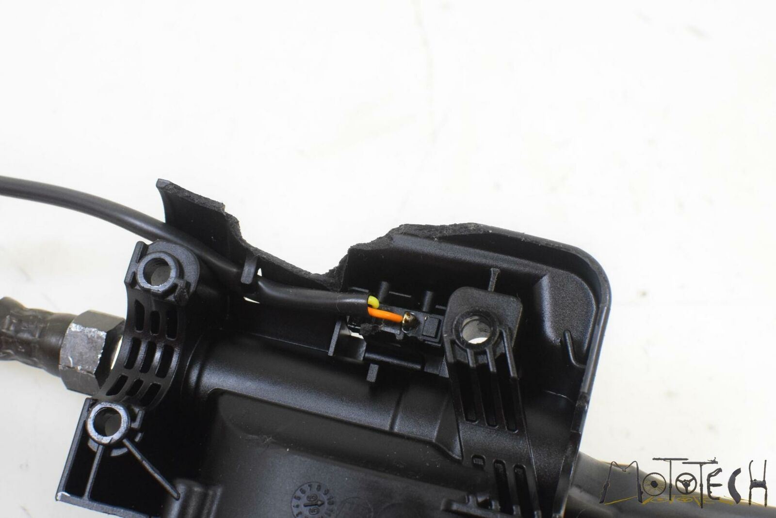 2001 Polaris 550 Sport Touring ES Hand Brake Master Cylinder & Line 2202931 {{ shop.shopifyCountryName }} - Mototech271